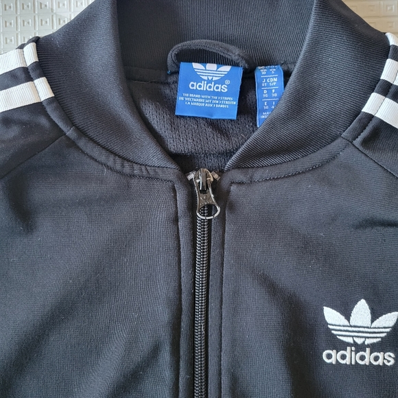 Adidas Original Zip-Up Jacket - Picture 2 of 2